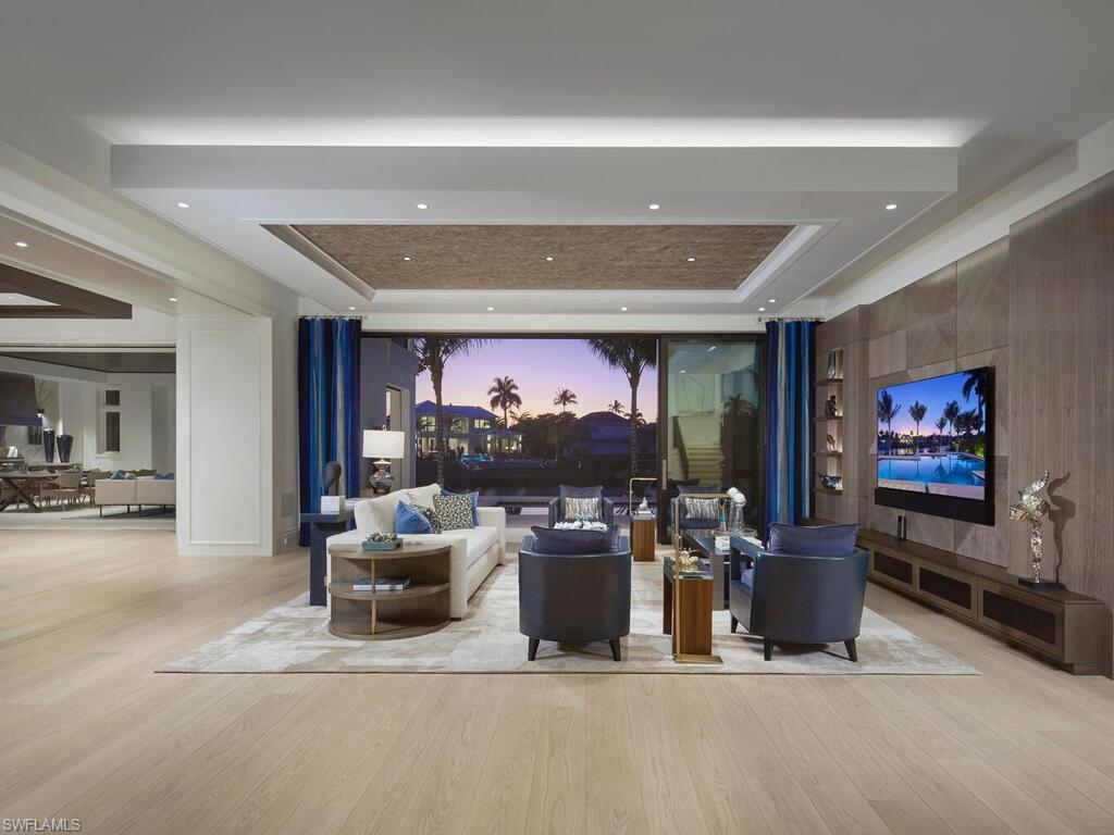 3220 Rum Row Naples, FL 34102 - Photo 6 of 41