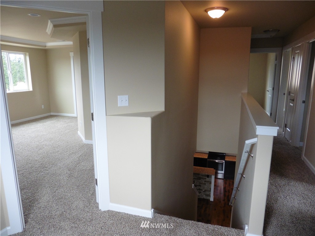 541 East Soderberg Road Allyn, WA 98524 - Photo 16 of 25 Gallery Image 16