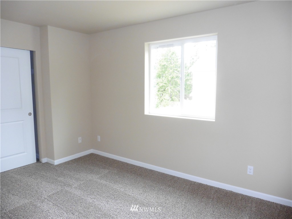 541 East Soderberg Road Allyn, WA 98524 - Photo 18 of 25 Gallery Image 18