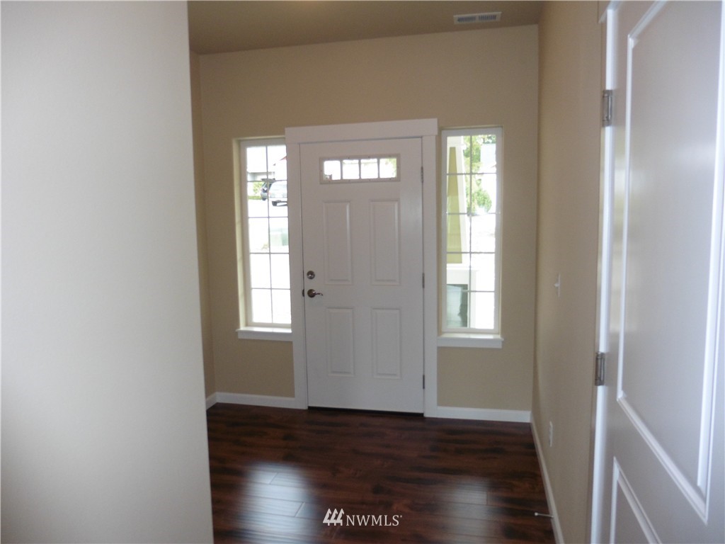 541 East Soderberg Road Allyn, WA 98524 - Photo 21 of 25 Gallery Image 21