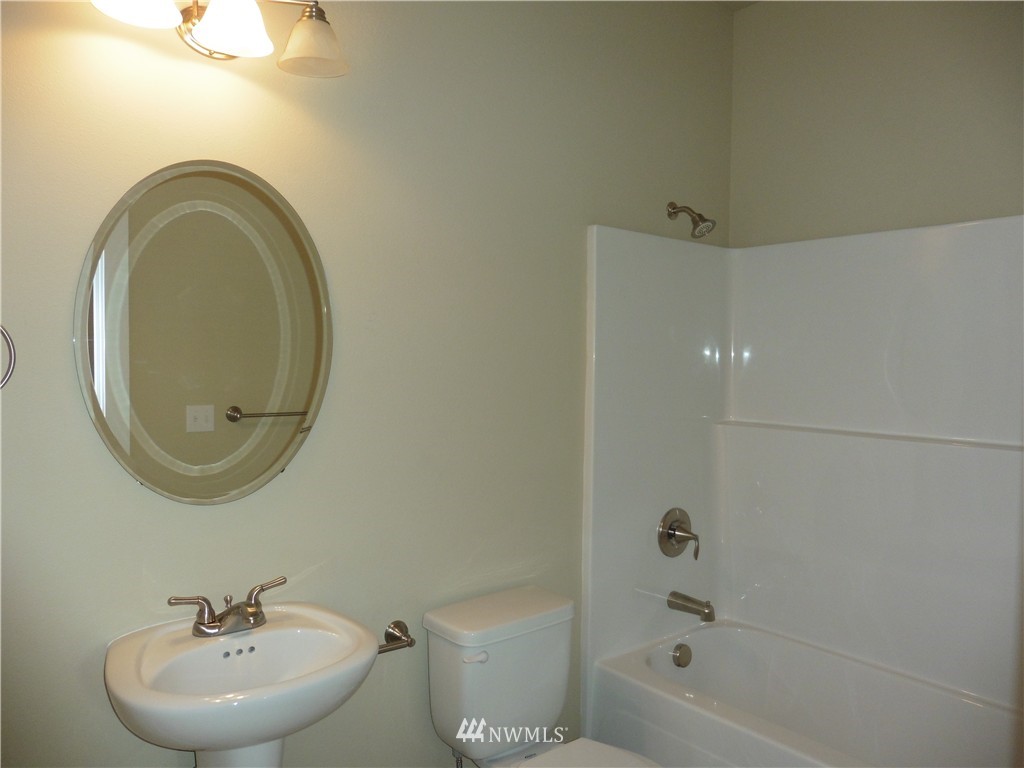 541 East Soderberg Road Allyn, WA 98524 - Photo 22 of 25 Gallery Image 22