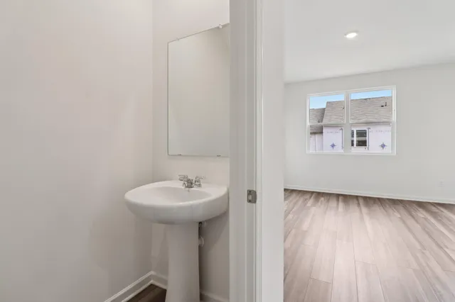 $275,490 | 478 Colchester Court, Moncks Corner, SC 29461