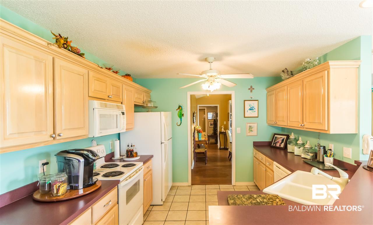 17427 East View Loop Foley, AL 36535 - Photo 5 of 23