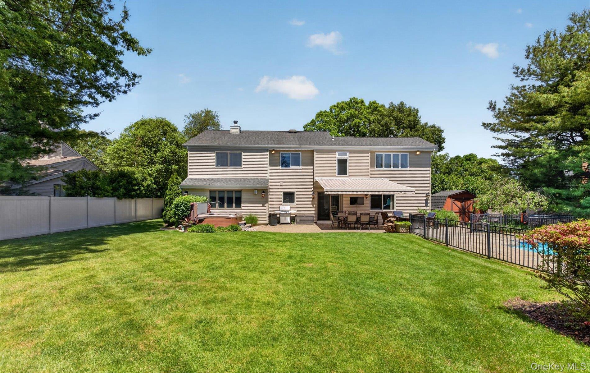 49 Annandale Road Commack, NY 11725 - Photo 36 of 42