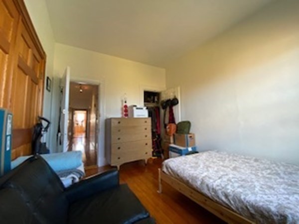 39 Kent Street, Unit 7 Brookline, MA 02445 - Photo 5 of 14 Gallery Image 5