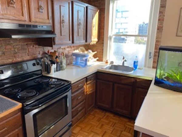 39 Kent Street, Unit 7 Brookline, MA 02445 - Photo 10 of 14 Gallery Image 10