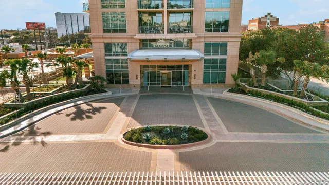 $7,250 | 4242 Broadway, Unit 1401, San Antonio, TX 78209