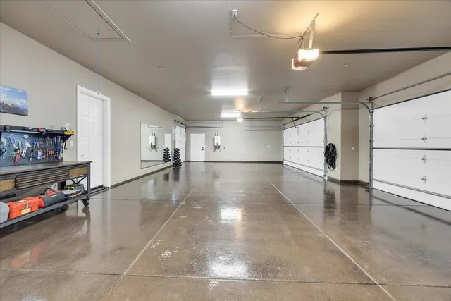 $1,799,000 | 10407 Fox Borough Drive, Oakdale, CA 95361