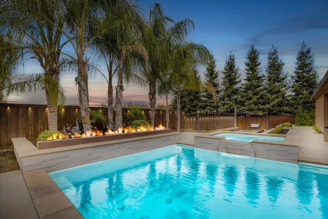 $1,799,000 | 10407 Fox Borough Drive, Oakdale, CA 95361