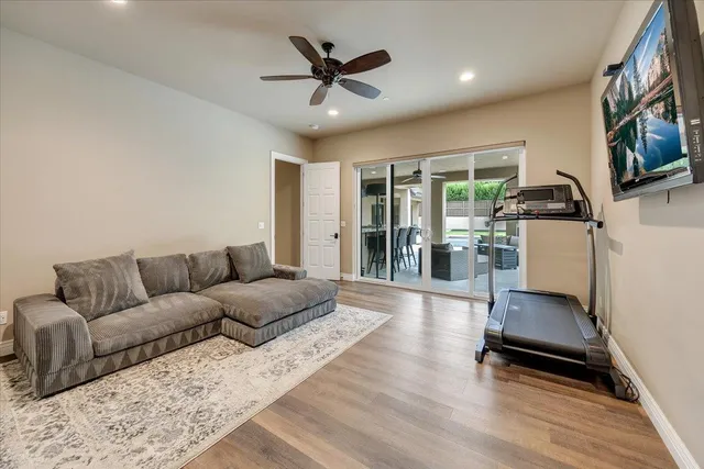 $1,799,000 | 10407 Fox Borough Drive, Oakdale, CA 95361