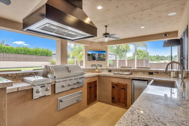 $1,799,000 | 10407 Fox Borough Drive, Oakdale, CA 95361