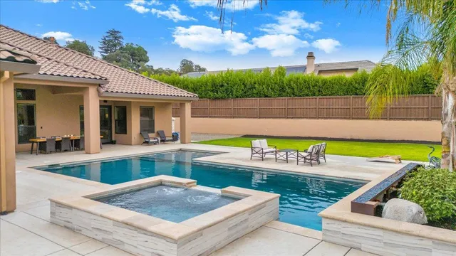 $1,799,000 | 10407 Fox Borough Drive, Oakdale, CA 95361