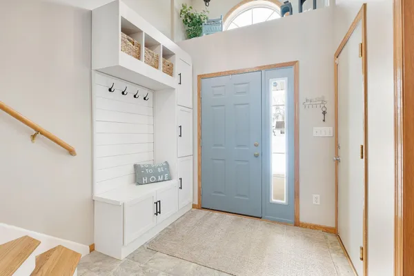 $355,000 | 880 Myers Drive Northeast, Owatonna, MN 55060