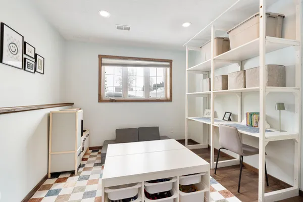 $355,000 | 880 Myers Drive Northeast, Owatonna, MN 55060