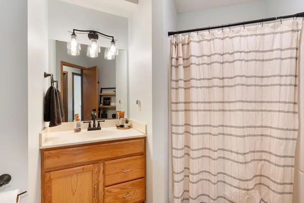 $355,000 | 880 Myers Drive Northeast, Owatonna, MN 55060