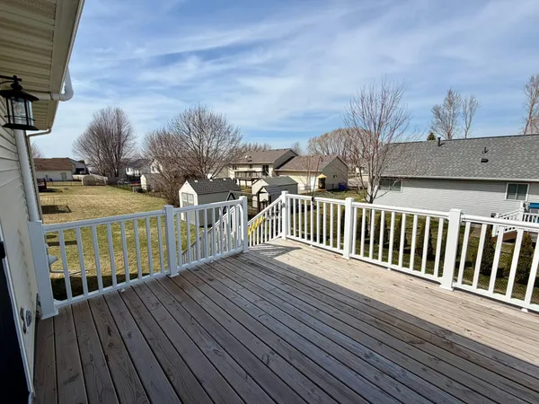 $355,000 | 880 Myers Drive Northeast, Owatonna, MN 55060