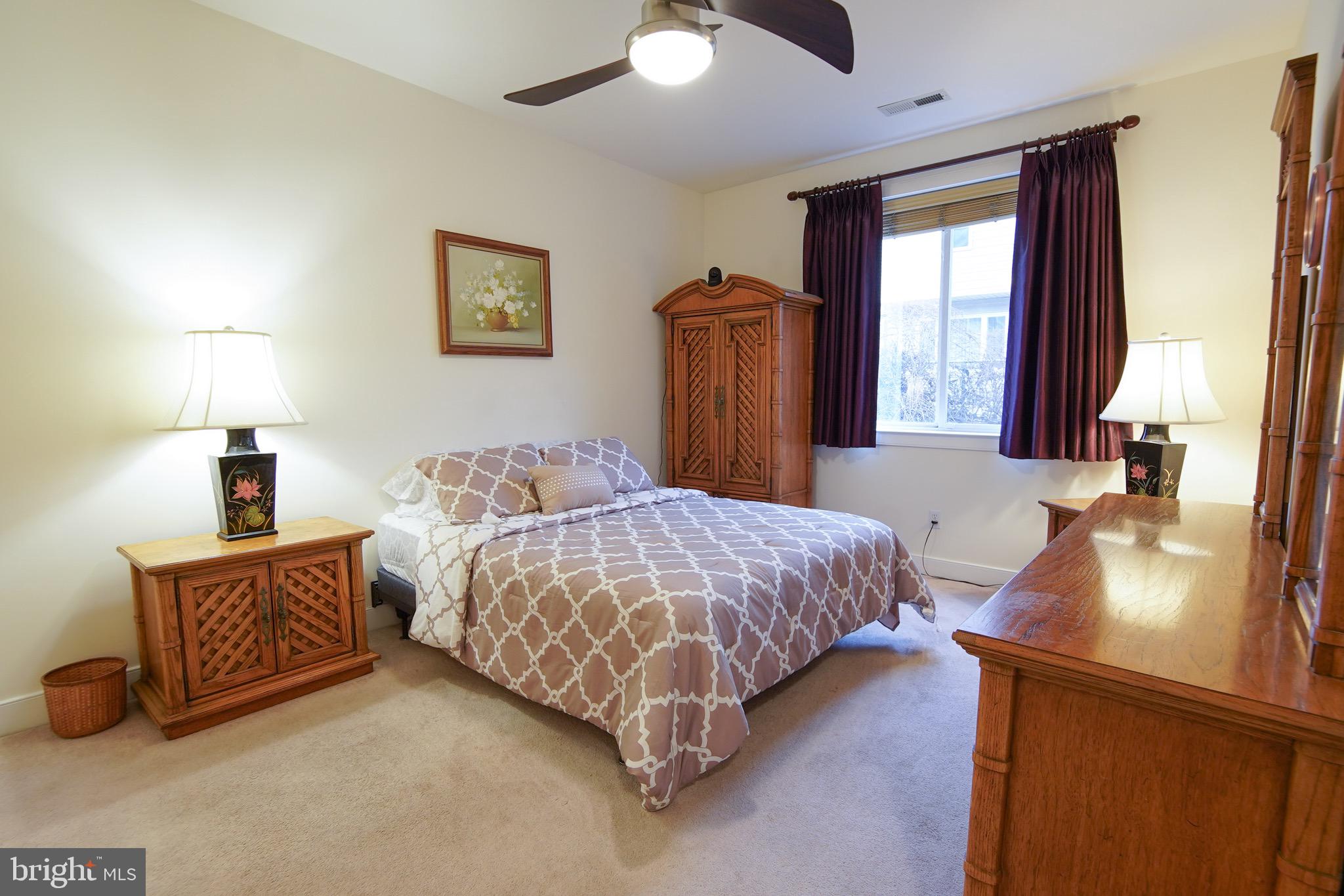 1630 Welsh Road, Unit 27D Philadelphia, PA 19115 - Photo 11 of 19 Primary Bedroom