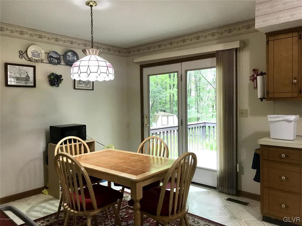 113 Valley Road West Kunkletown, PA 18058 - Photo 5 of 15 Eat in kitchen