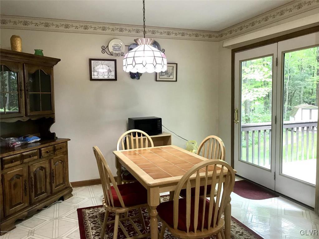 113 Valley Road West Kunkletown, PA 18058 - Photo 6 of 15 Eat in kitchen