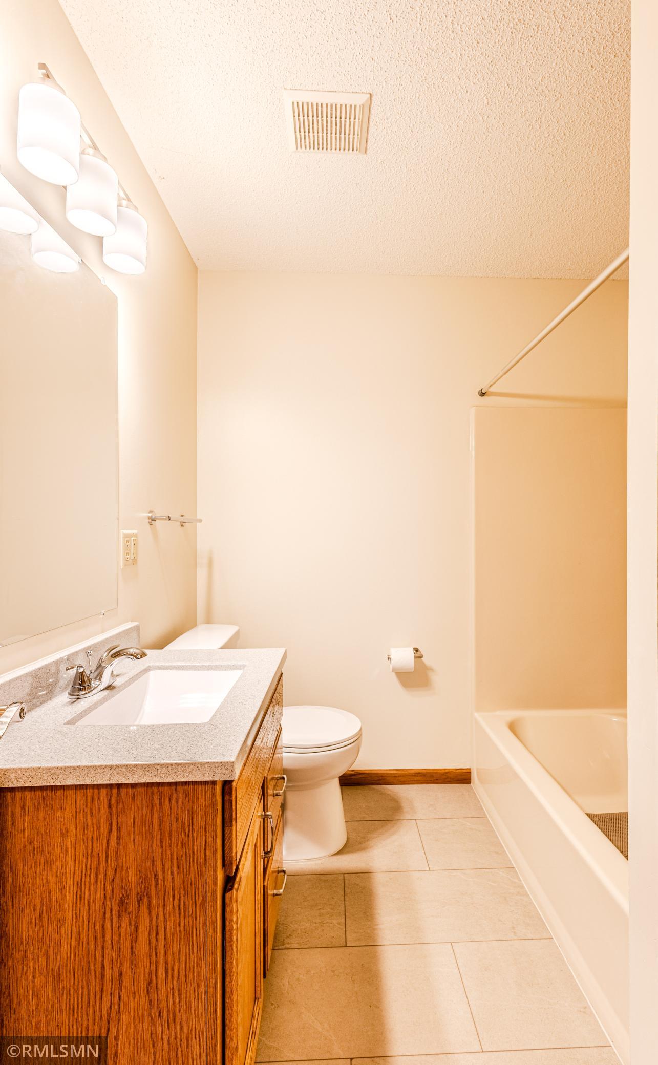 837 Monroe Street Anoka, MN 55303 - Photo 15 of 50