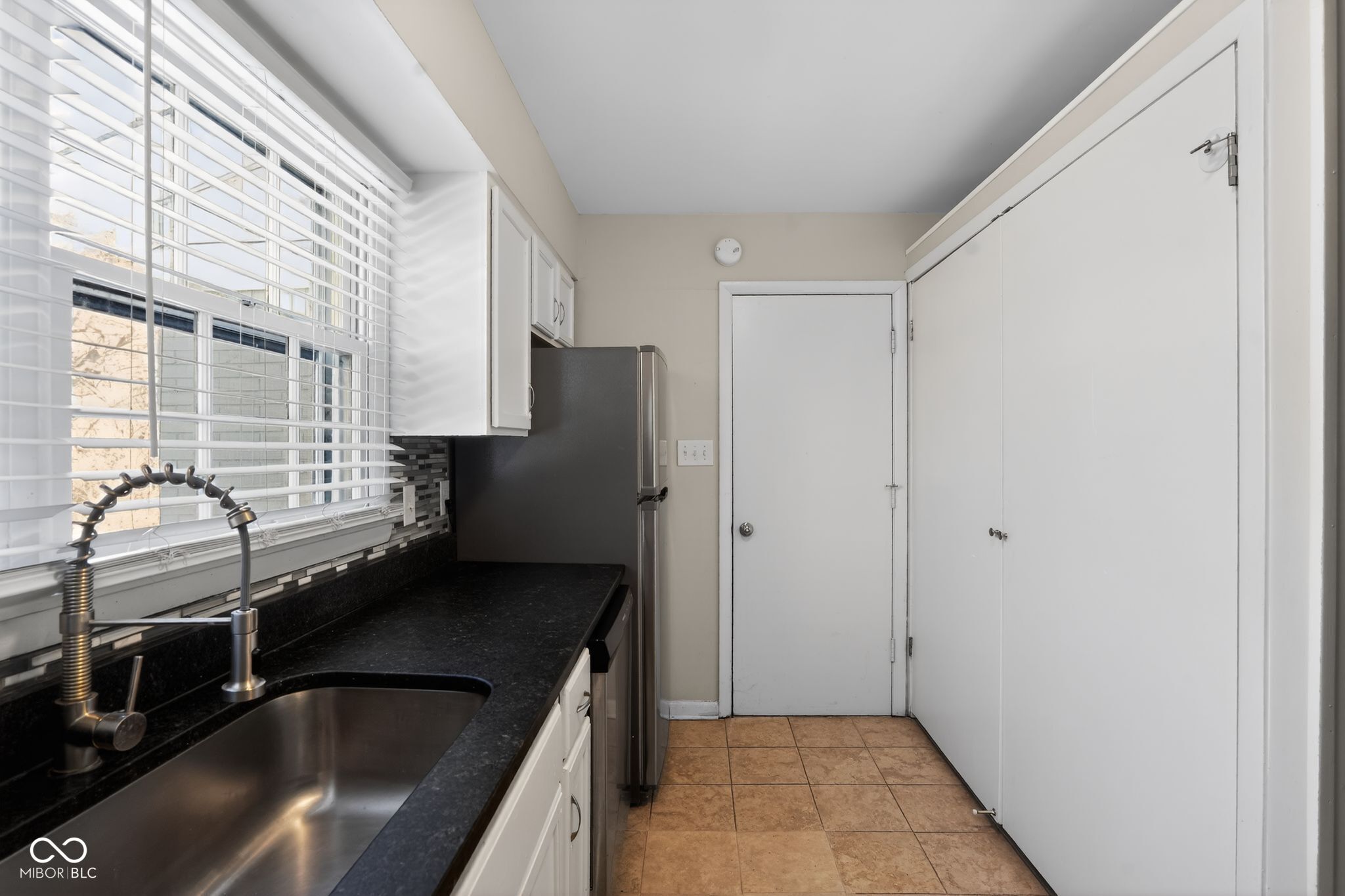 5148 Alameda Road Indianapolis, IN 46228 - Photo 11 of 20