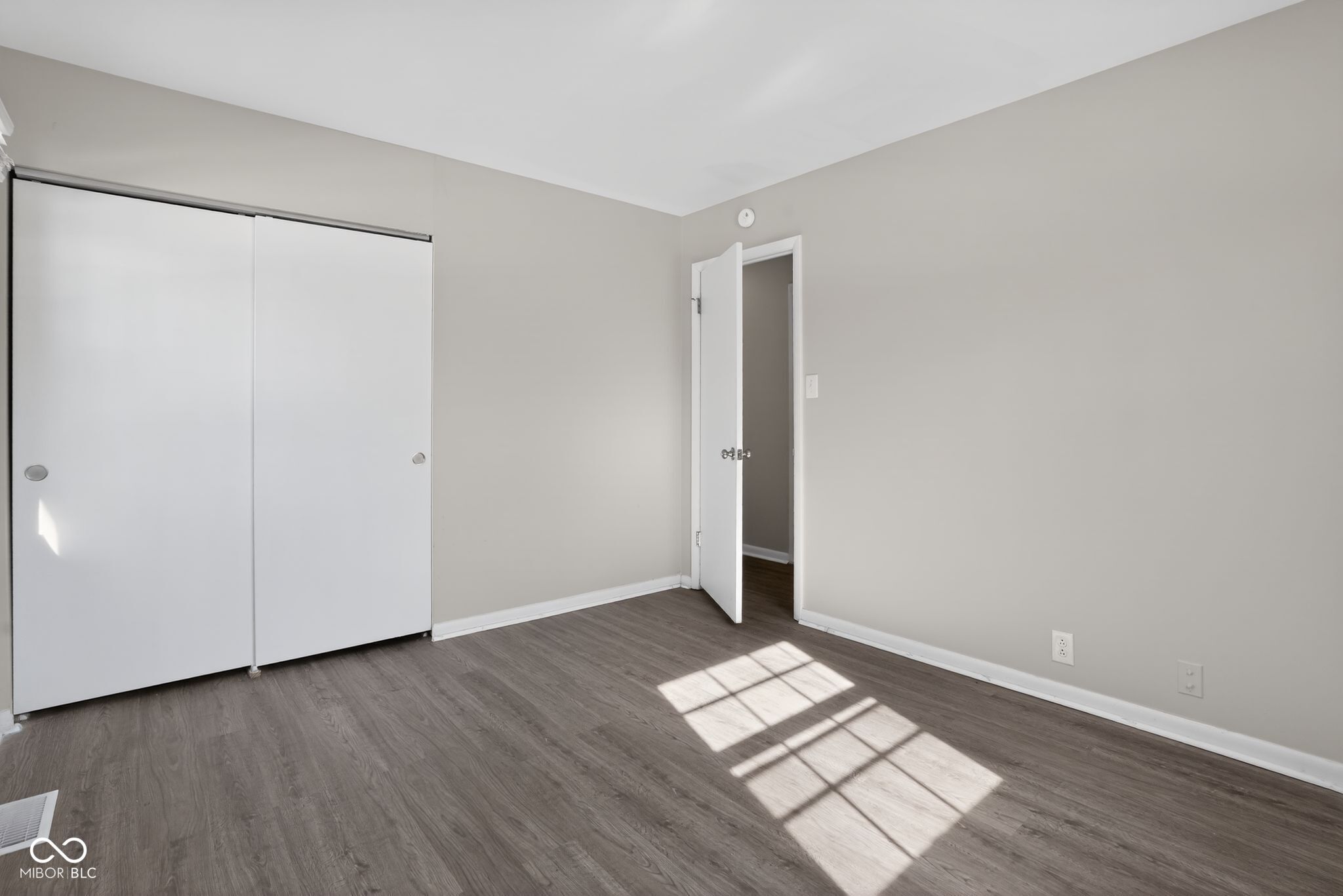 5148 Alameda Road Indianapolis, IN 46228 - Photo 16 of 20