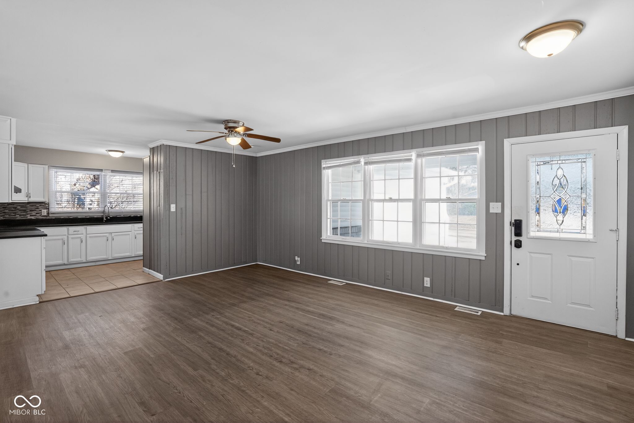 5148 Alameda Road Indianapolis, IN 46228 - Photo 4 of 20