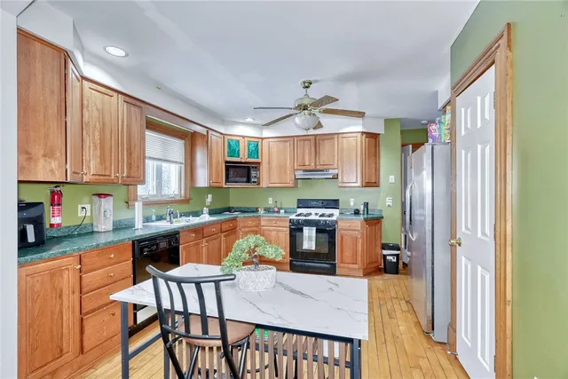 $339,899 | 66 East Main Street, Webster, NY 14580