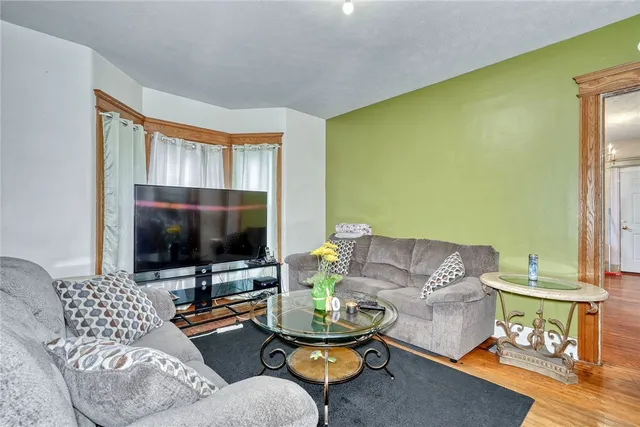 $339,899 | 66 East Main Street, Webster, NY 14580