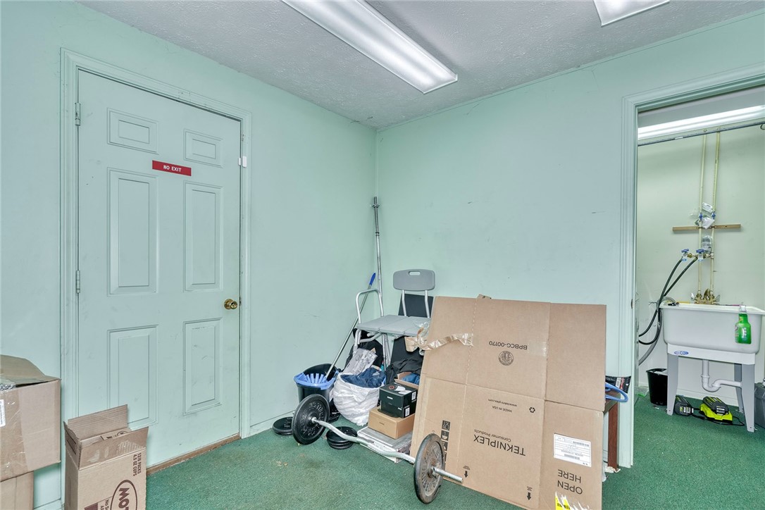 66 East Main Street Webster, NY 14580 - Photo 7 of 50