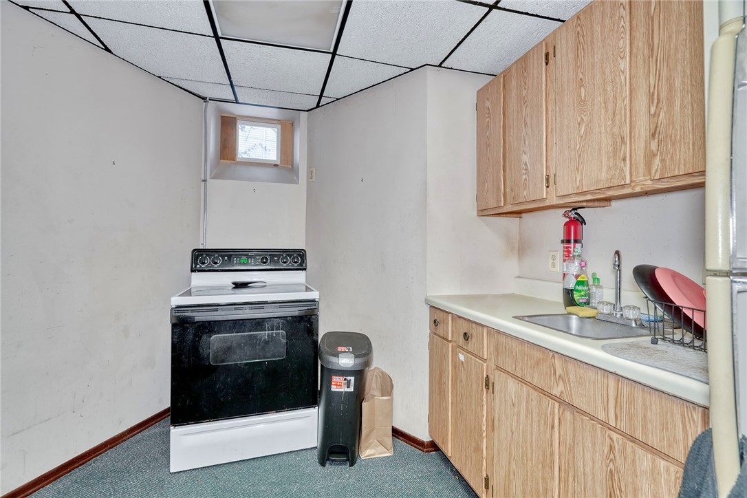 66 East Main Street Webster, NY 14580 - Photo 10 of 50