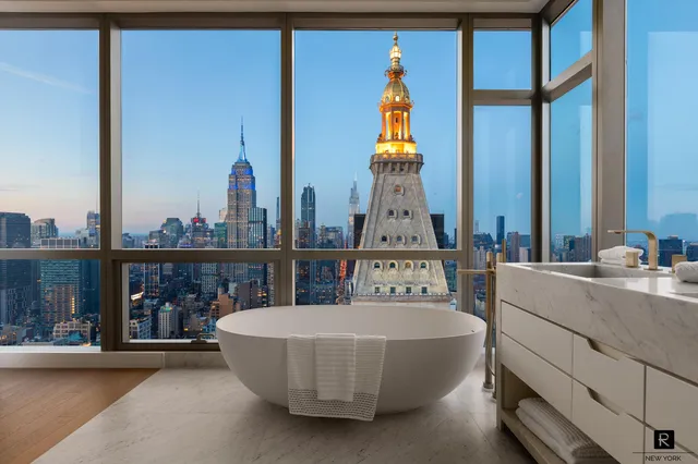 $16,995,000 | 23 East 22nd Street, Unit 55 | Flatiron