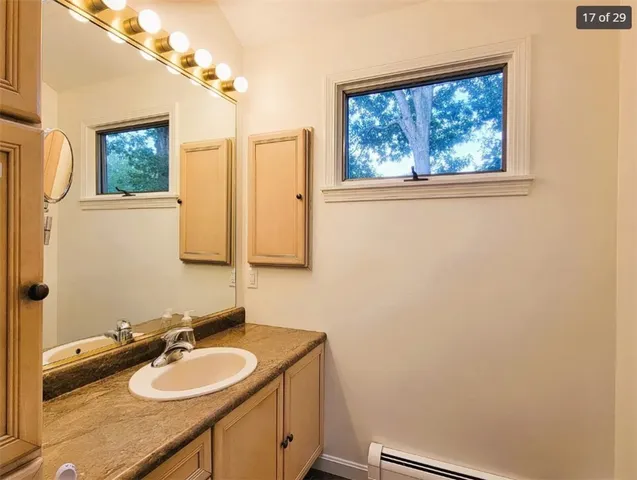 $769,000 | 106 Pettaquamscutt Lake Road, Narragansett, RI 02874