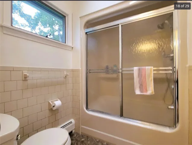 $769,000 | 106 Pettaquamscutt Lake Road, Narragansett, RI 02874