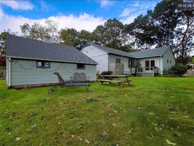 $769,000 | 106 Pettaquamscutt Lake Road, Narragansett, RI 02874