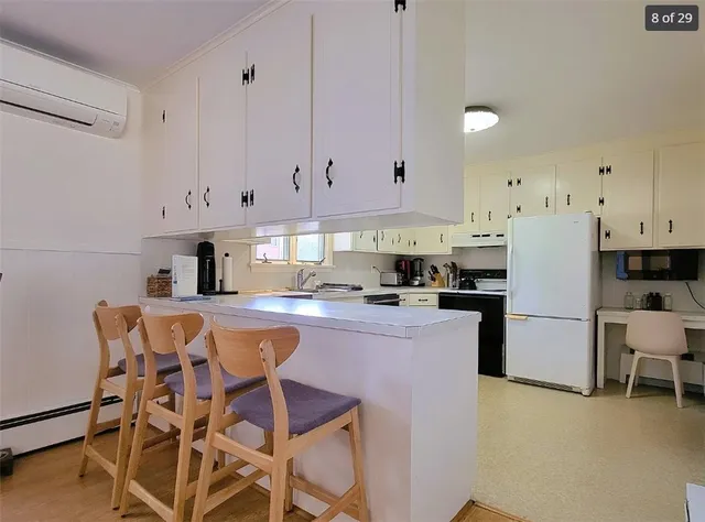 $769,000 | 106 Pettaquamscutt Lake Road, Narragansett, RI 02874