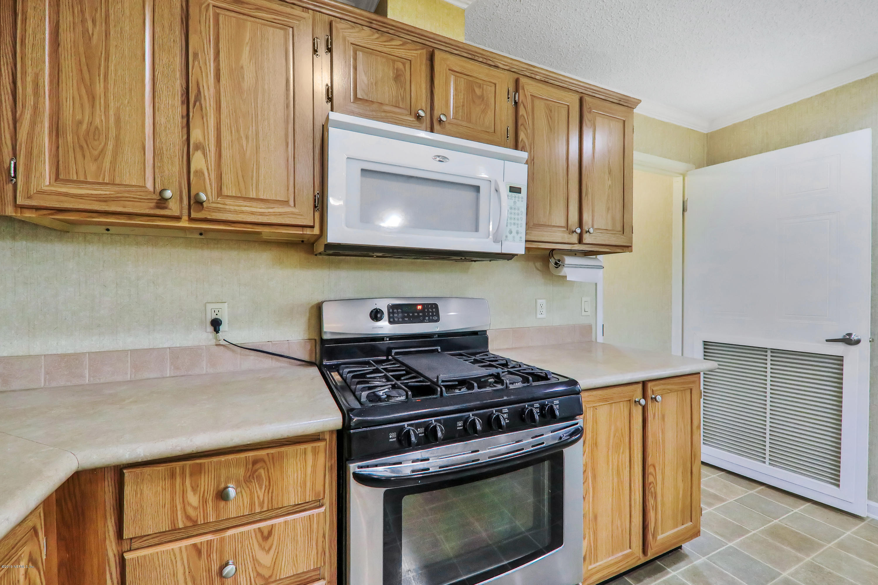 450 Northeast 155th Street Road Citra, FL 32113 - Photo 12 of 36 0S9A1359