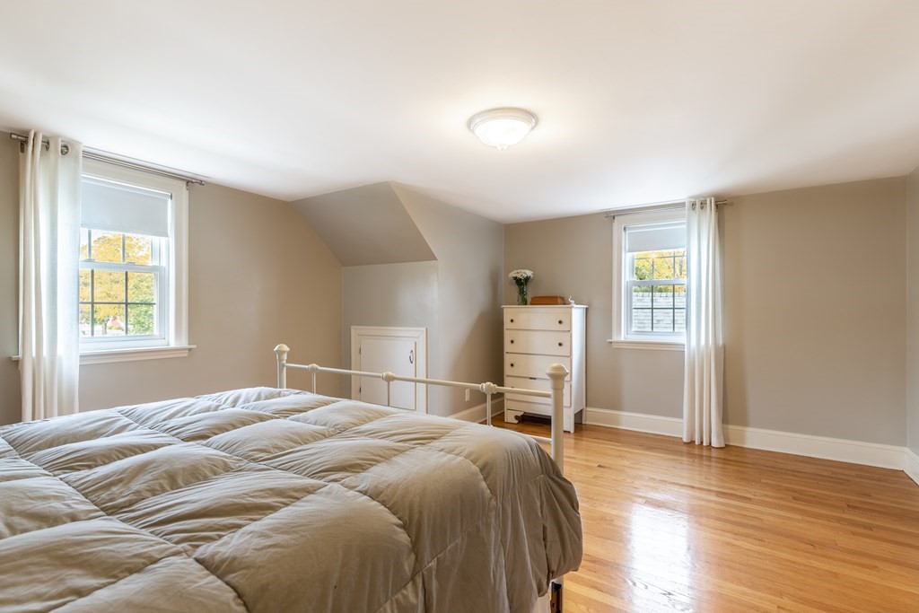 35 Spring Street Mansfield, MA 02048 - Photo 27 of 33 Gallery Image 27