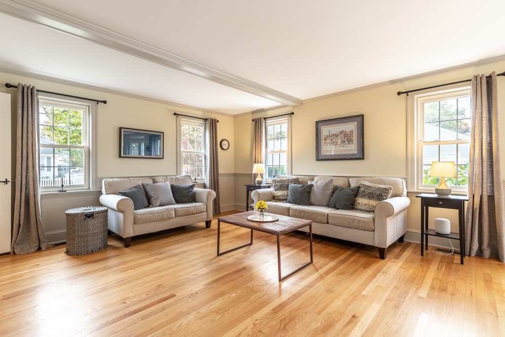 35 Spring Street Mansfield, MA 02048 - Photo 8 of 33 Gallery Image 8