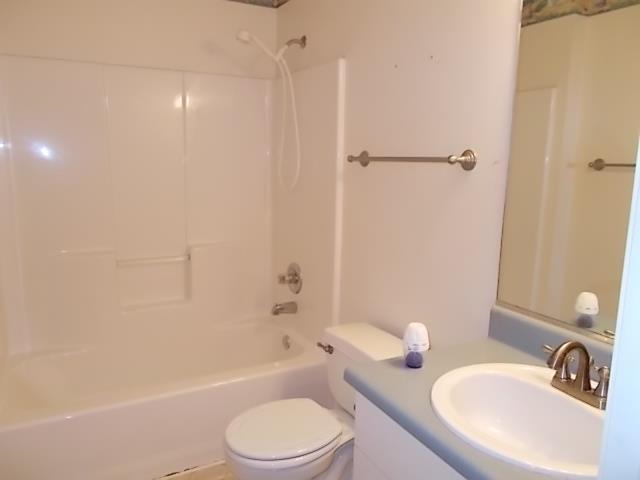 2036 Filly Road Cantonment, FL 32533 - Photo 8 of 13 Gallery Image 8