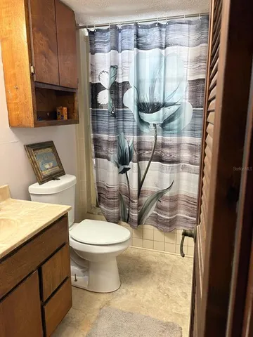 $1,300 | Undisclosed Address, Ruskin, FL 33570