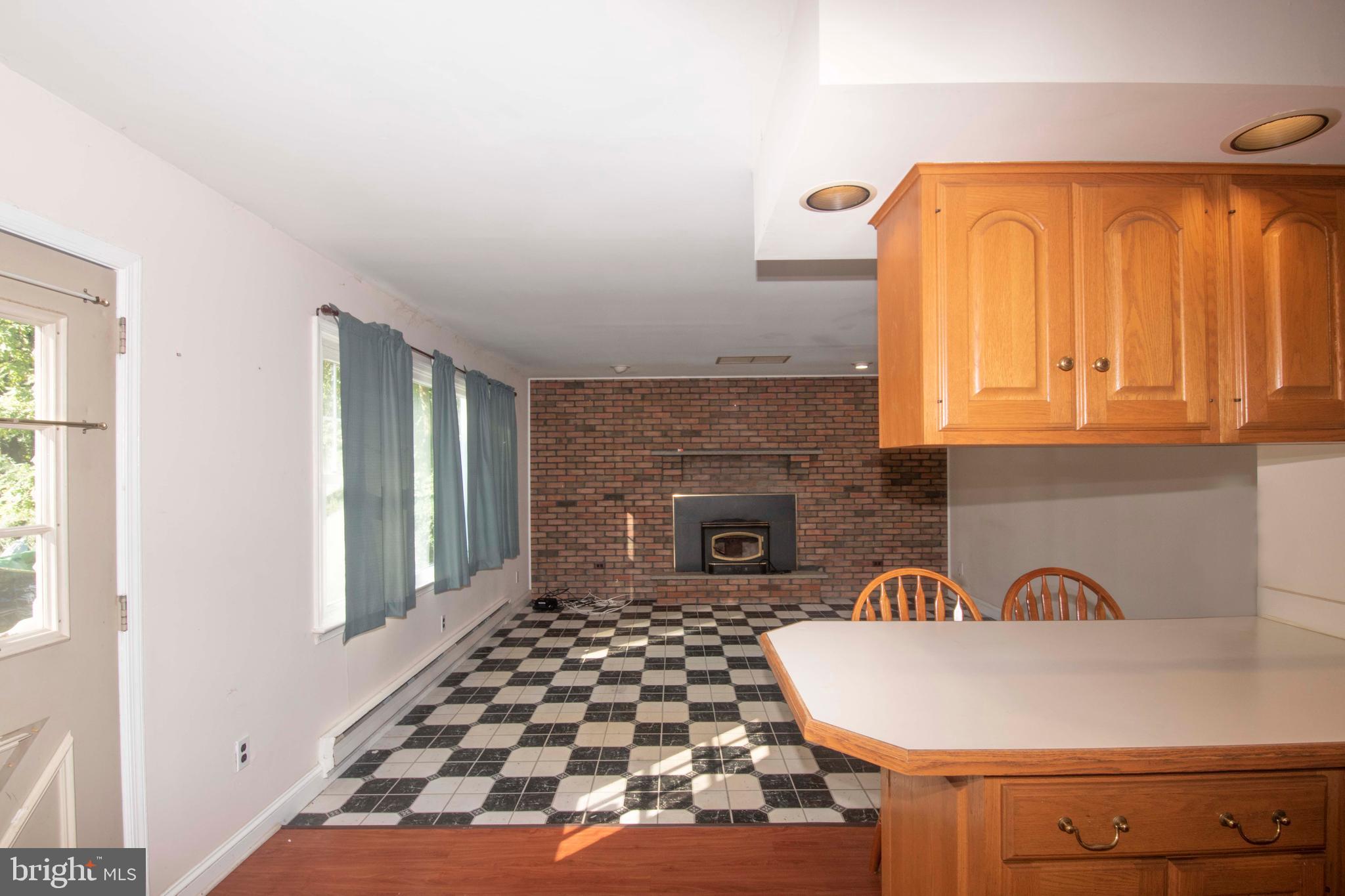 1210 Providence Road Springfield, PA 19064 - Photo 21 of 43 Kitchen dining area
