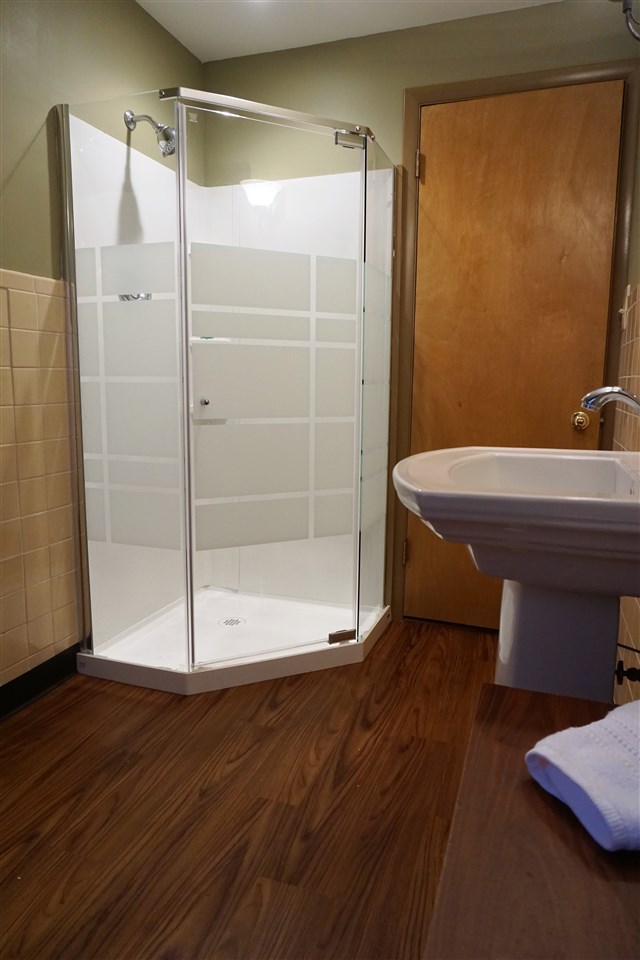 8203 Westridge Road Fort Wayne, IN 46825 - Photo 11 of 18 Gallery Image 11