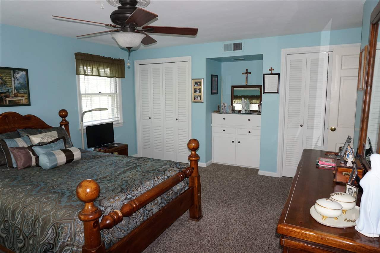 8203 Westridge Road Fort Wayne, IN 46825 - Photo 12 of 18 Gallery Image 12