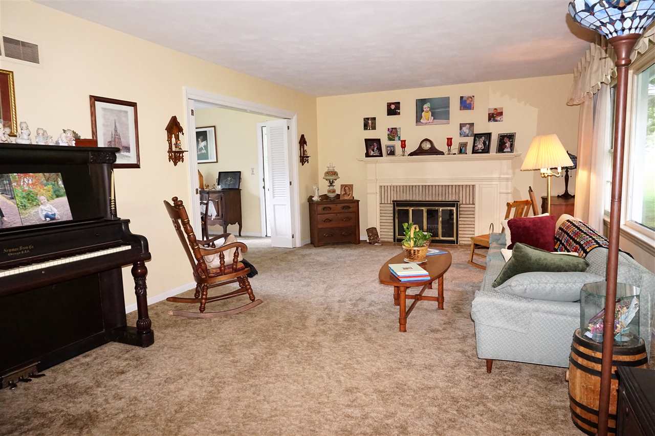 8203 Westridge Road Fort Wayne, IN 46825 - Photo 7 of 18 Gallery Image 7