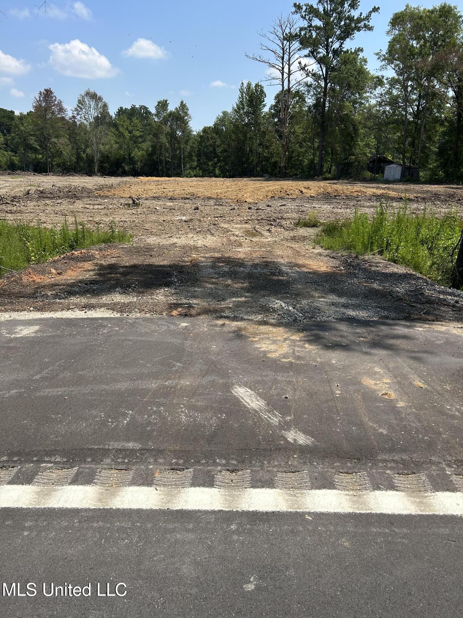 Ms-18 Quitman, MS 39355 - Photo 1 of 7 20230824171313968545000000-o