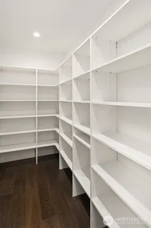 $2,199,950 | 4005 Corliss Avenue North, Seattle, WA 98103