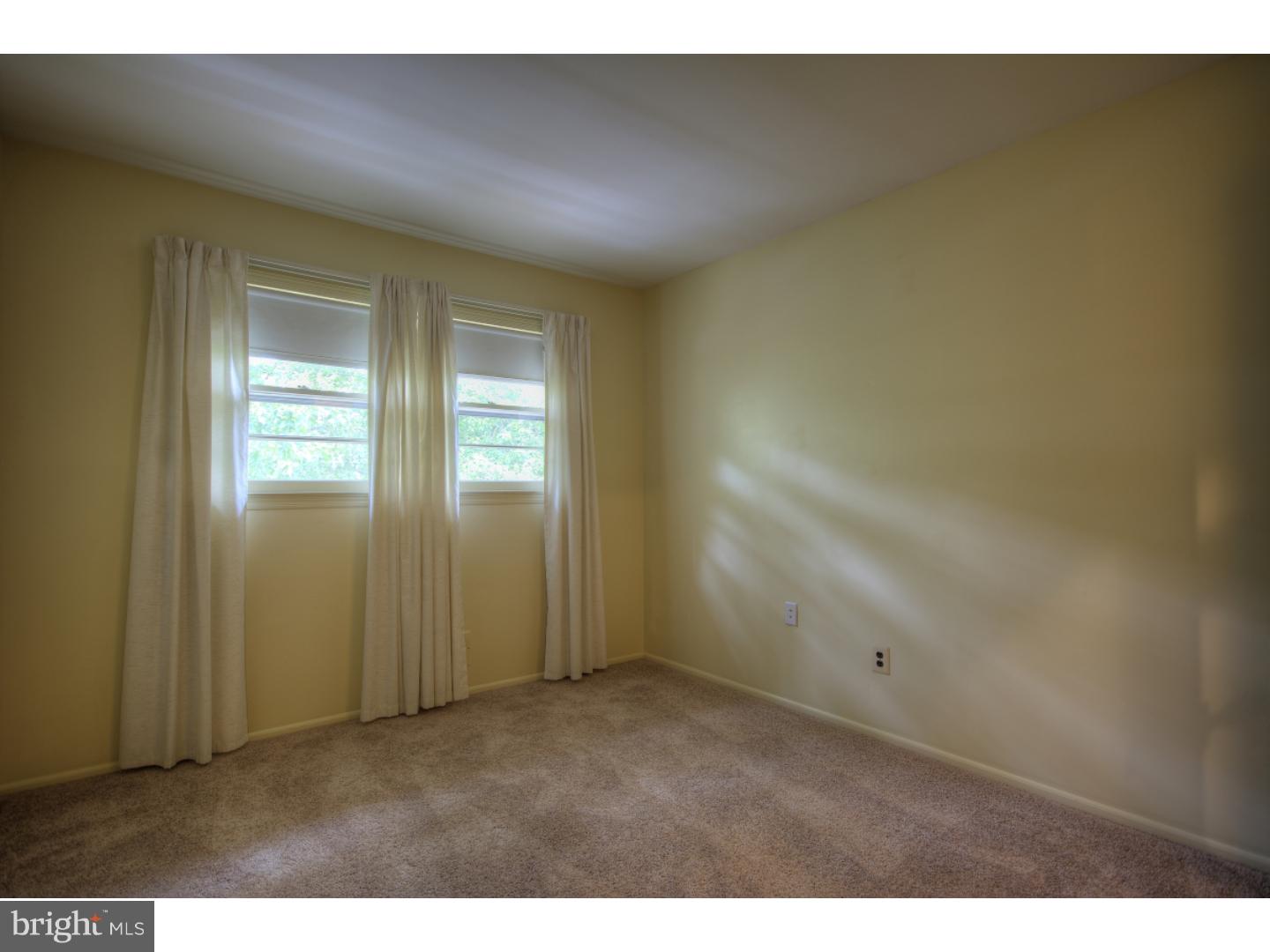 97 Albemarle Road Hamilton Square, NJ 08690 - Photo 16 of 25 Bedroom