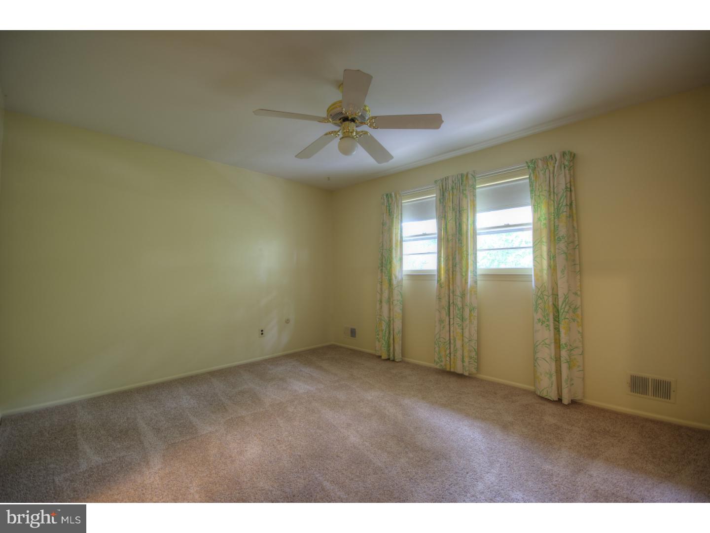 97 Albemarle Road Hamilton Square, NJ 08690 - Photo 18 of 25 Bedroom