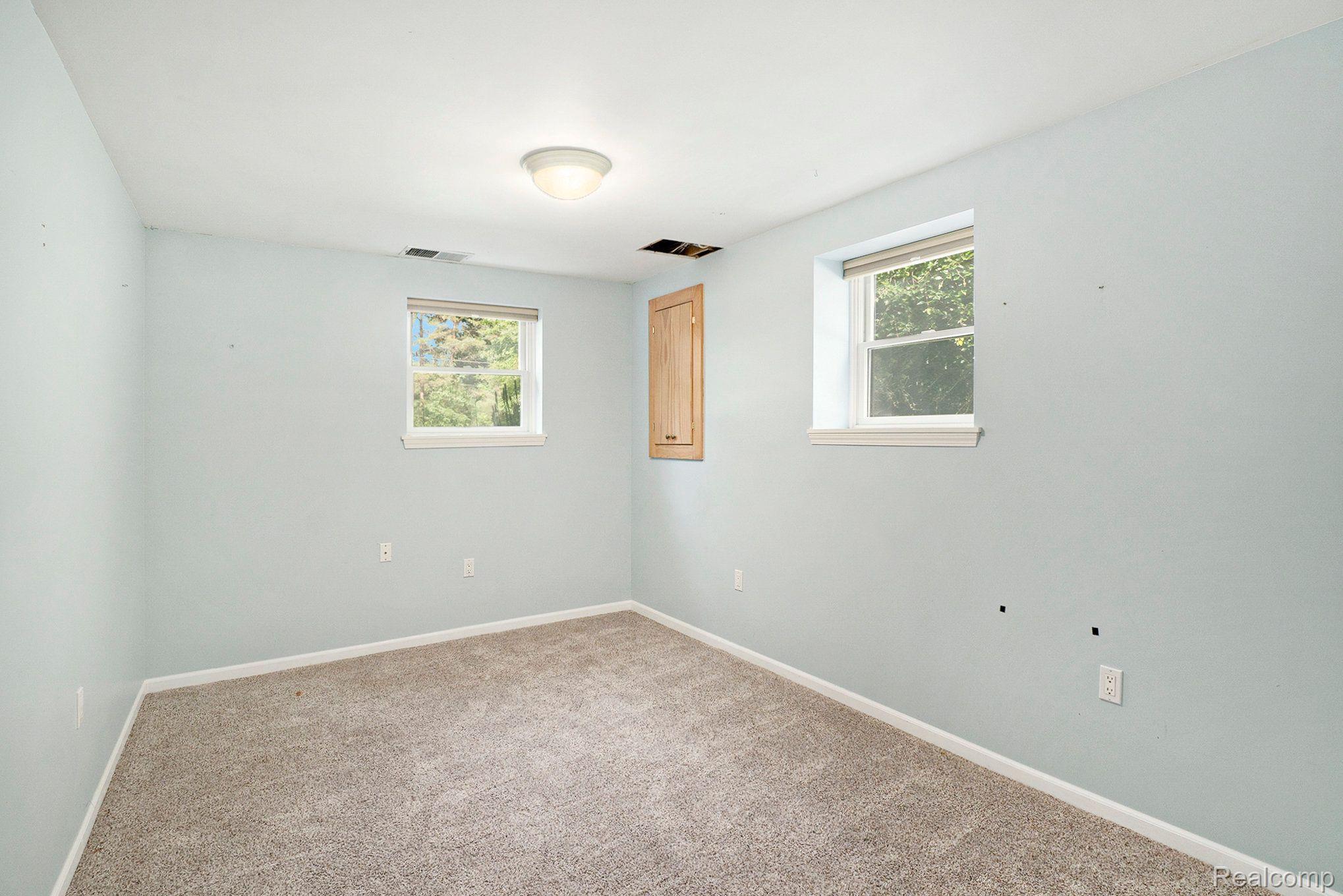 5107 Walker Road Davison, MI 48423 - Photo 16 of 31 Gallery Image 16